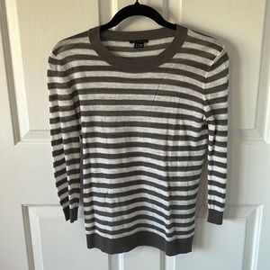 Women’s sweater